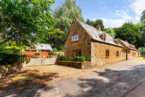 The Old Laundry, Church Street, Wroxton OX15 6QF