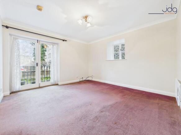 Open Plan Living with access to the garden