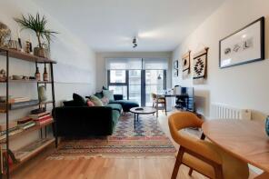 Flat 39, 1 Hythe House, Green Lanes Walk, Hackney, London N4 2GA
