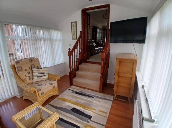 2 bed Detached Bungalow for sale Image 11