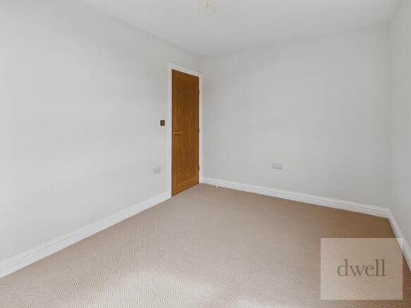 3 bed Terraced for sale Image 11