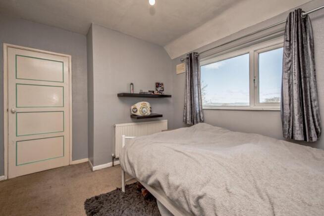3 bed Semi-Detached for sale Image 6