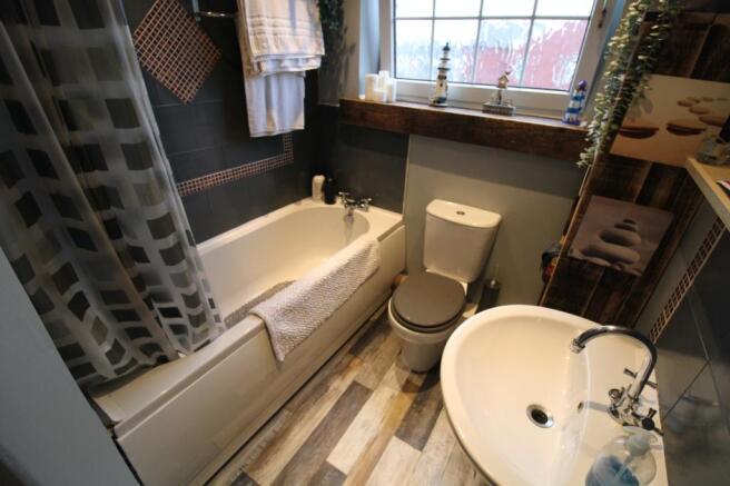 Photo 26