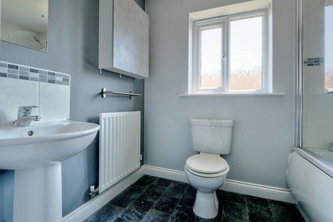 2 bed Semi-Detached for sale Image 8