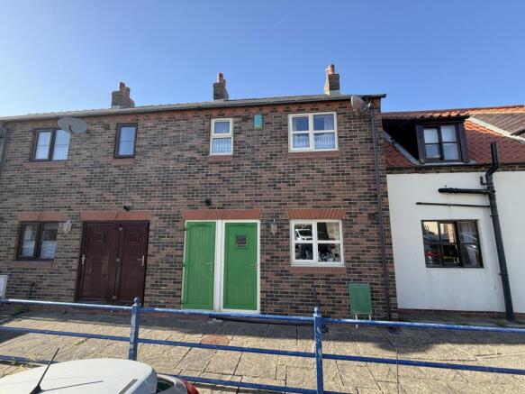 3 bed Terraced for sale Image 12