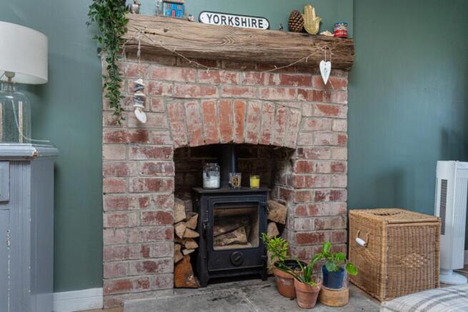 3 bed House for sale Image 5