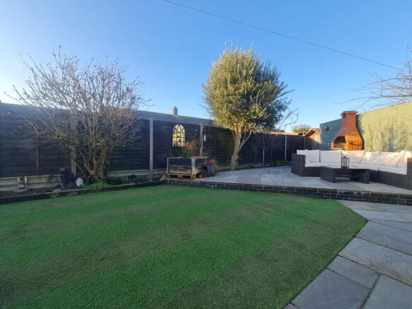 Photo 15