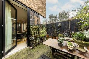 3, Halleys Mews, Anton Street, Hackney, London E8 2AD