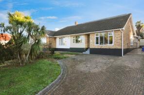 84, Station Crescent, Rayleigh SS6 8AR