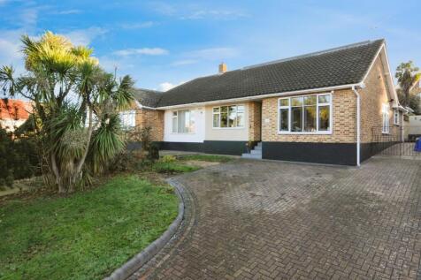 Station Crescent, Rayleigh, Essex, SS6