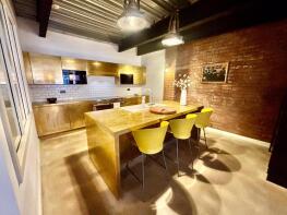 Apartment 2, 32 35 Rifle Maker Building, Water Street, Birmingham B3 1HL