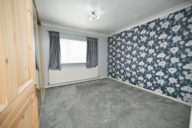 2 bed Semi-Detached for sale Image 9