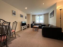 8, Amalfi House, Ffordd Garthorne, Butetown, Cardiff CF10 4DA