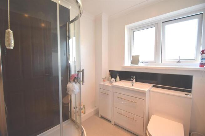 Shower room.JPG