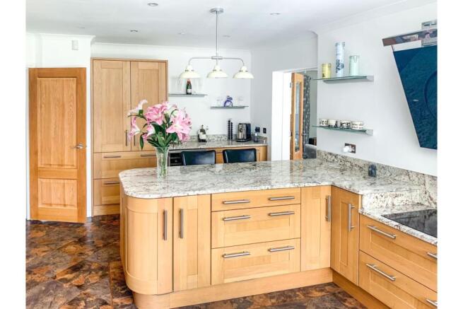 Kitchen/Breakfast
