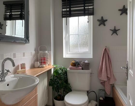 Family bathroom