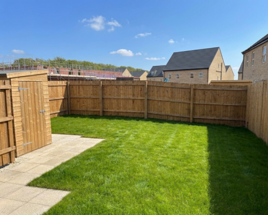 3 bed Semi-Detached for sale Image 8