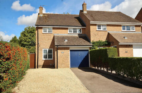 Blakes Avenue, Witney, OX28