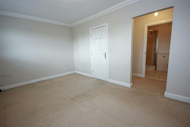 Master Bedroom.jpg