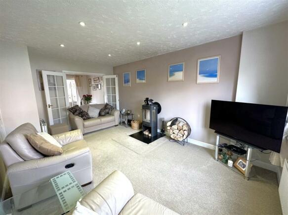 Lounge 633
