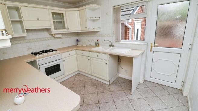 3 bed Detached Bungalow for sale Image 5