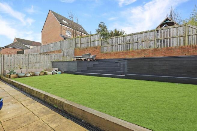 4 bed Detached for sale Image 4