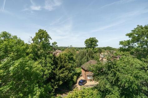 Abbots Rise, Redhill, RH1