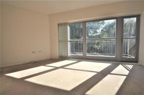 5, Meadow Court, St Andrews Close, Canterbury CT1 2LF