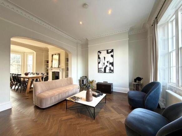 Claremont Bank, 3 Front room.jpg