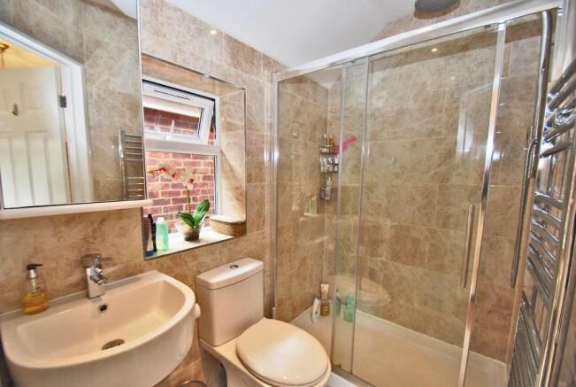 En suite Shower Room