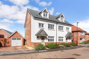 8, Purkis Road, Waterlooville PO7 3DW