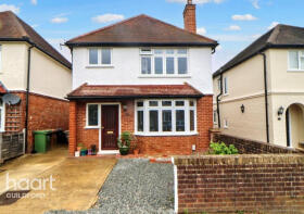 16, Sheepfold Road, Guildford GU2 9TS