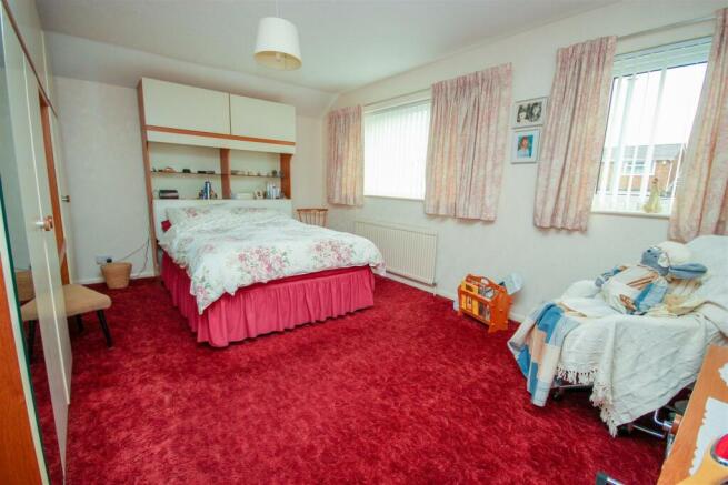 Master Bedroom.jpg