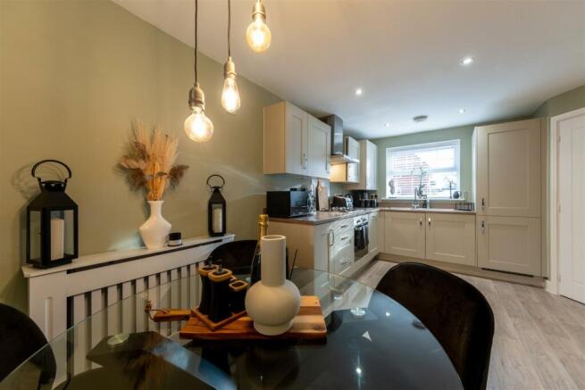 37 Lee Place-006.jpg