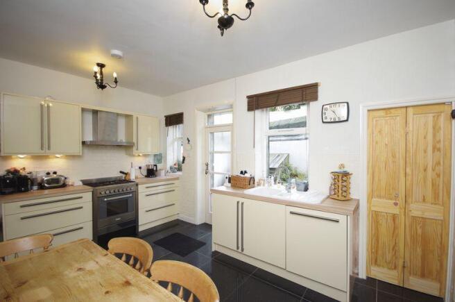 Dining Kitchen
