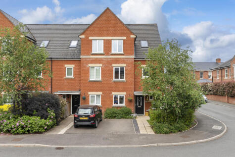 Glanville Way, Epsom