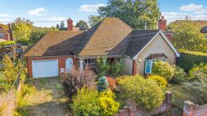 Fir Trees, Newlands Close West, Hitchin SG4 9BA