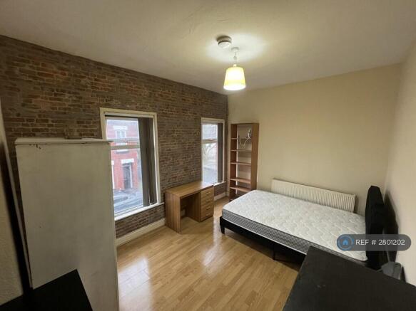 Upstairs Bedroom 1