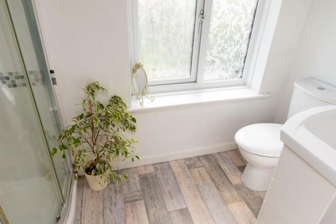 En Suite:
