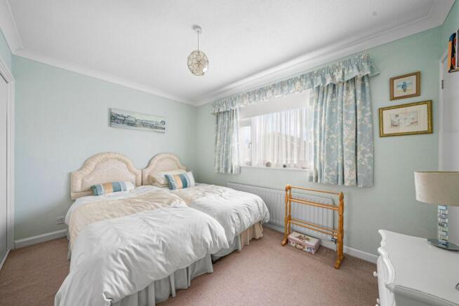 4 bed Detached for sale Image 7
