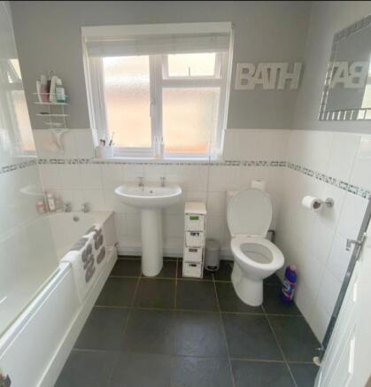 Family bathroom