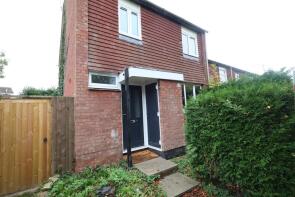 24, Edgeworth Close, Redditch B98 8QG
