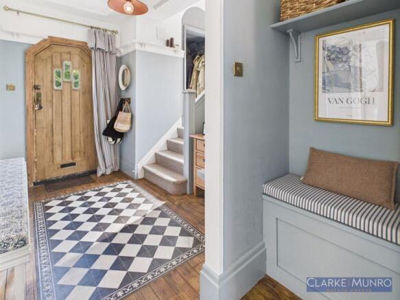 3 bed Semi-Detached for sale Image 4
