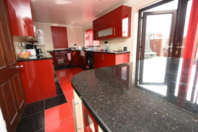 Kitchen  /Breakfast Room