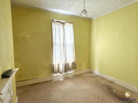 3 bed Terraced for sale Image 5