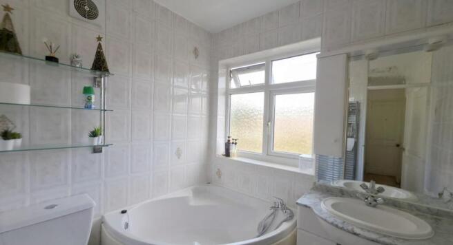 Princes Avenue, LONDON, NW9 9QU, UNITED KINGDOM photo 4