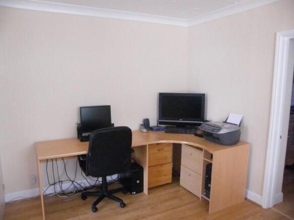 Photo 4