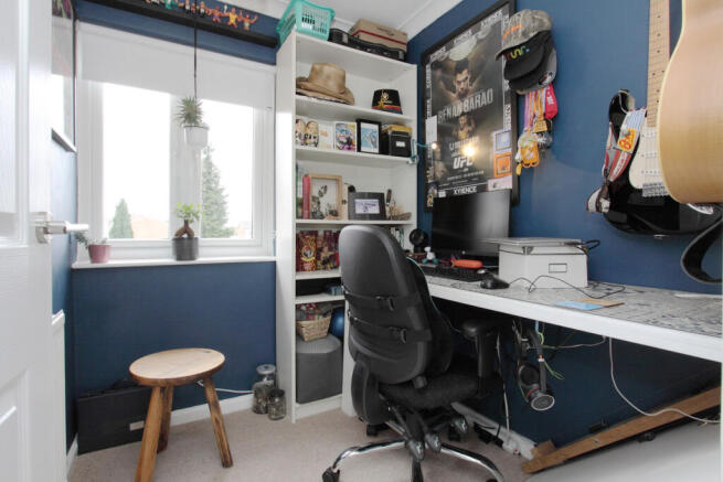 Study/ Bedroom