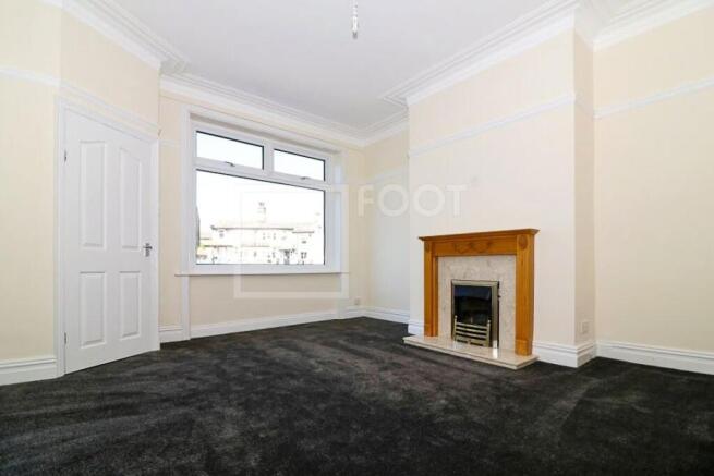2 bed House to rent Image 7