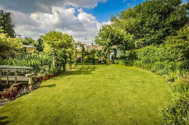 GARDENS ONE